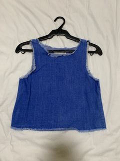 (Category: ) located in . Submitted by clothes_forless (Listing ID 1135417333, Image 1). Description: .