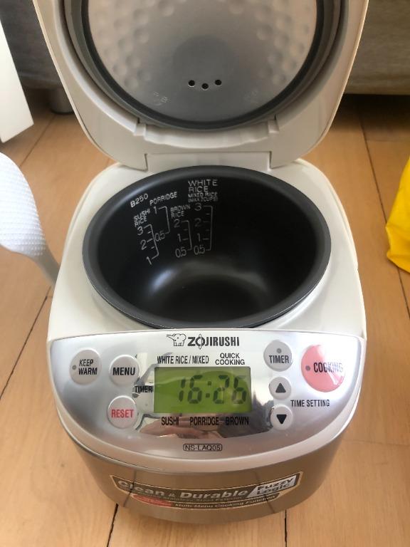 Zojirushi NS-LAQ05 3 Cup Smart Rice Cooker