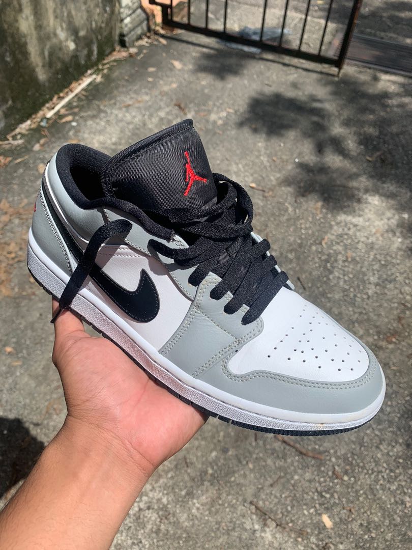 aj smoke grey