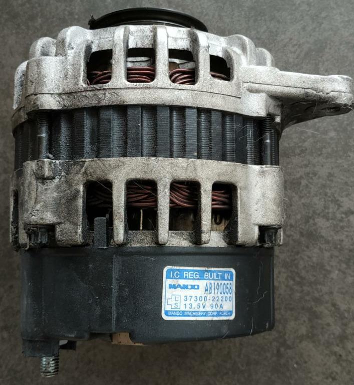 Alternator Hyundai Elantra 3730022200 (FAULTY), Auto Accessories on