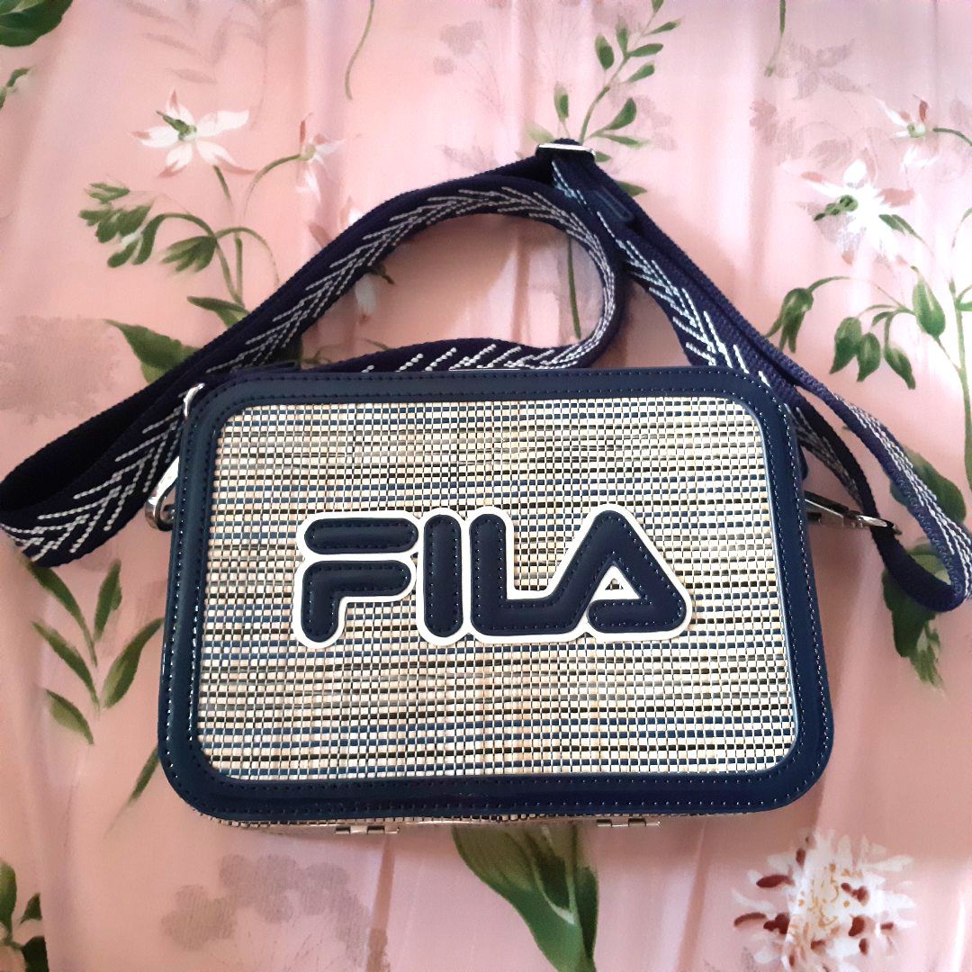 Fila messenger bag outlet