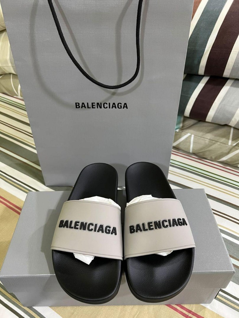 how to clean balenciaga slides