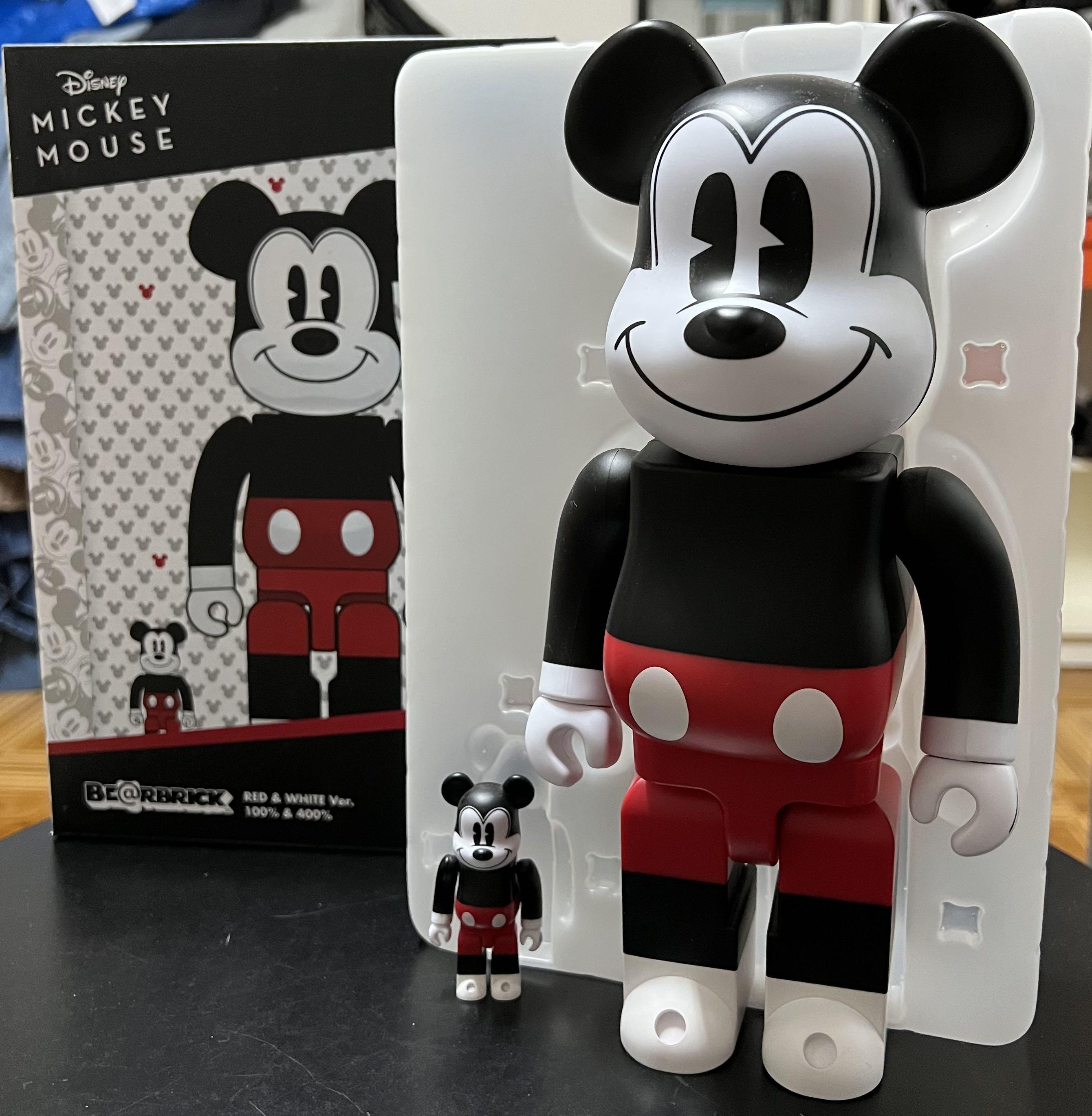 Bearbrick Mickey Mouse 400% +100%, 興趣及遊戲, 玩具& 遊戲類- Carousell