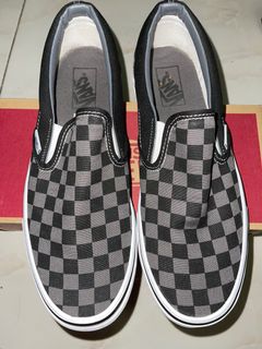 (Category: ) located in . Submitted by hustlerstore (Listing ID 1135624093, Image 1). Description: .