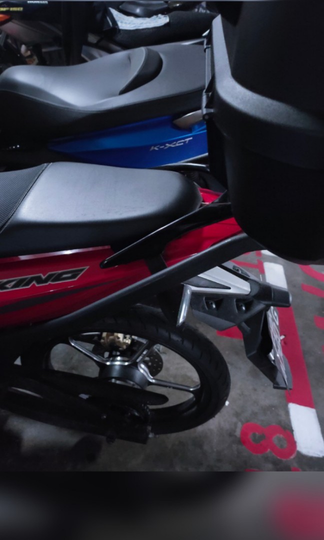 Box & rack Sniper 150, Motorcycles, Motorcycle Accessories on Carousell