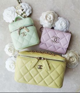 （分類：）位於 。 由 adore_luxe 提交（商品編號 1135576243，圖片 1）。簡介： 。