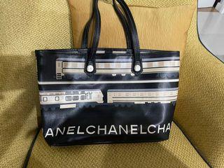 Chanel Le Train