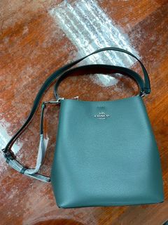 （分類：）位於 。 由 handsome1235 提交（商品編號 1135561917，圖片 1）。簡介： 。
