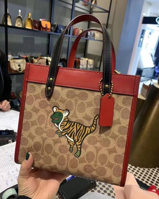 コーチ折財布 | パープルピン | ミニ財布 | COACH New York - 折り財布