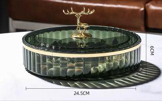 Dried fruit plate 