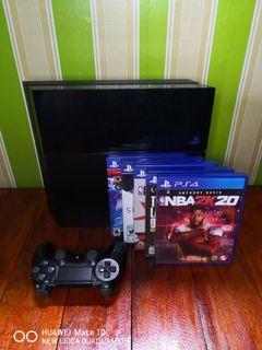 FOR SALE: SONY PS4 500GB with 5 Game CD's, Rush Rush!!
