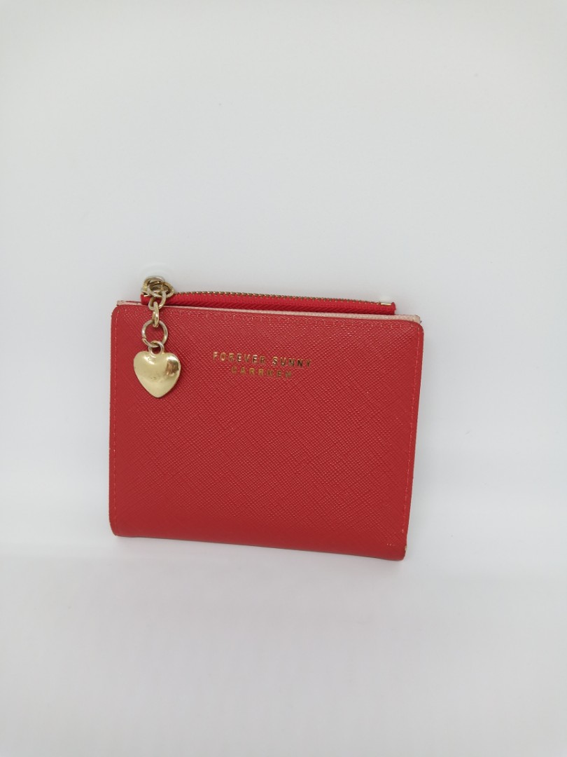 Forever sunny carrken, Fesyen Wanita, Tas & Dompet di Carousell