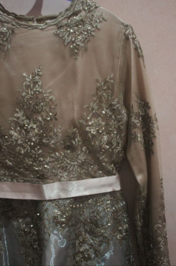 [NET] Gaun Wisuda/Gaun Pesta/Gaun Tunangan Bug Size, Fesyen Wanita ...