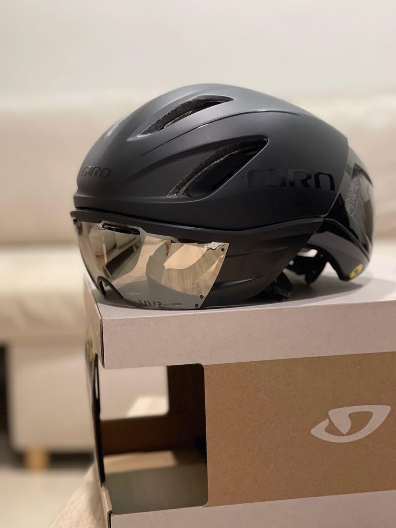 Giro Vanquish MIps Helmet M Sports Equipment Bicycles Parts