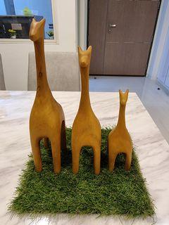 Handcraft wooden giraffe