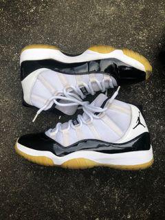 concord 11 yellowing