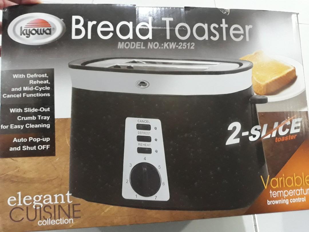 Kyowa bread toaster (Category: Breadmakers) located in Manila. Submitted by singingmamay (Listing ID 1135516106, Image 1). Description: never used in very good condition.