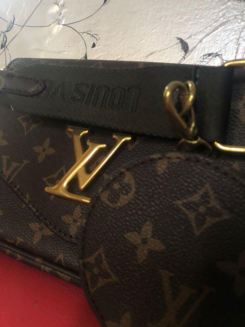 Louis vuitton bag hotsell with thick strap
