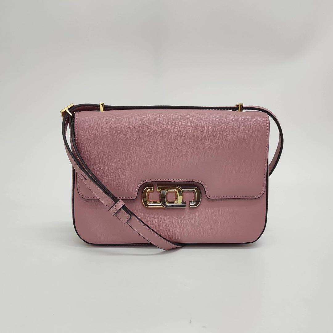 Marc Jacobs Sling Bag, Women's Fashion, Bags & Wallets, Cross-body Bags on  Carousell