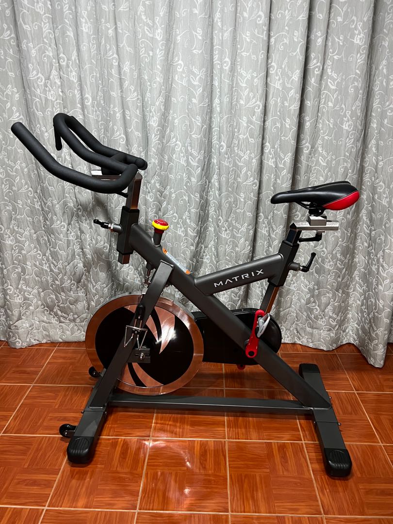 Matrix es indoor cycle top