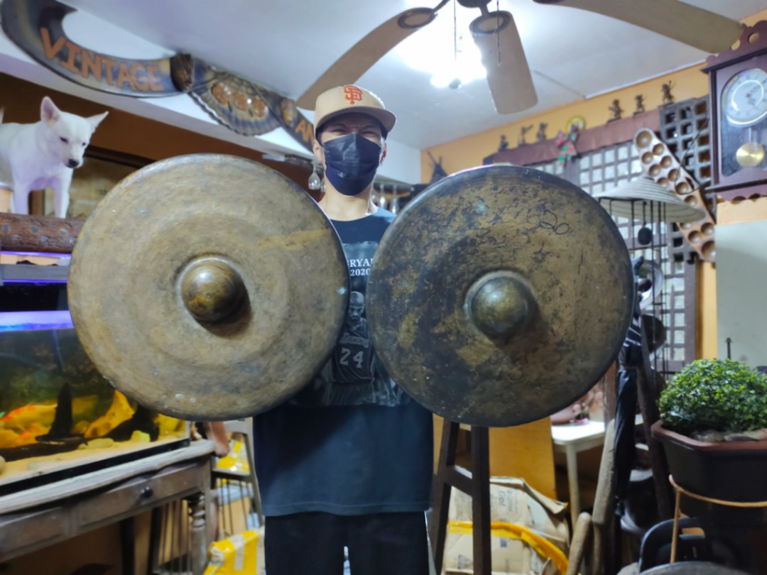 Mindanao Gong/Agong, Hobbies & Toys, Memorabilia & Collectibles, Vintage Collectibles on Carousell