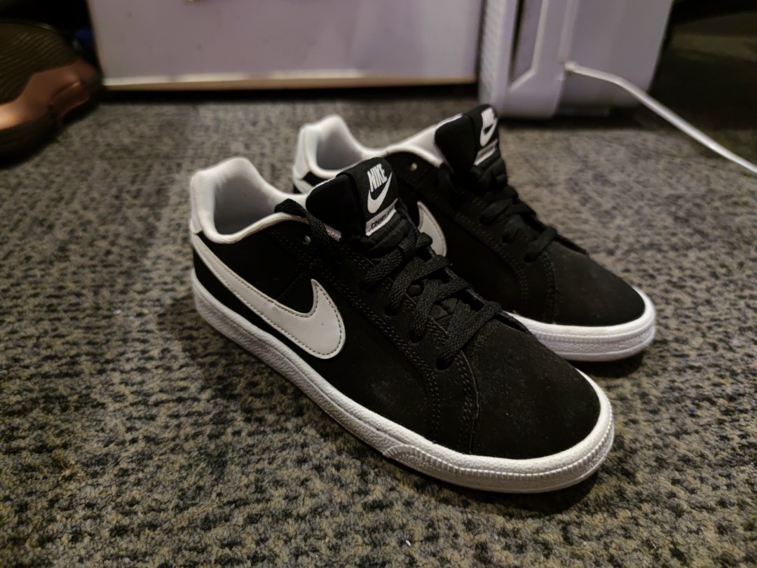 Nike Court Royale GS, Women's Fashion, Footwear, Sneakers on Carousell