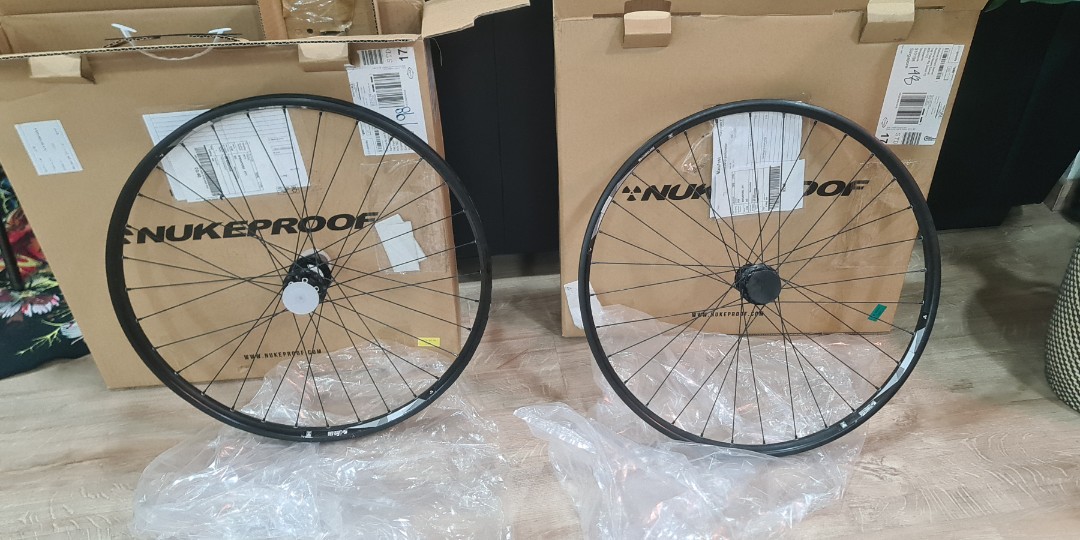 Nukeproof Neutron V1 27.5 Wheelset Sports Equipment Bicycles