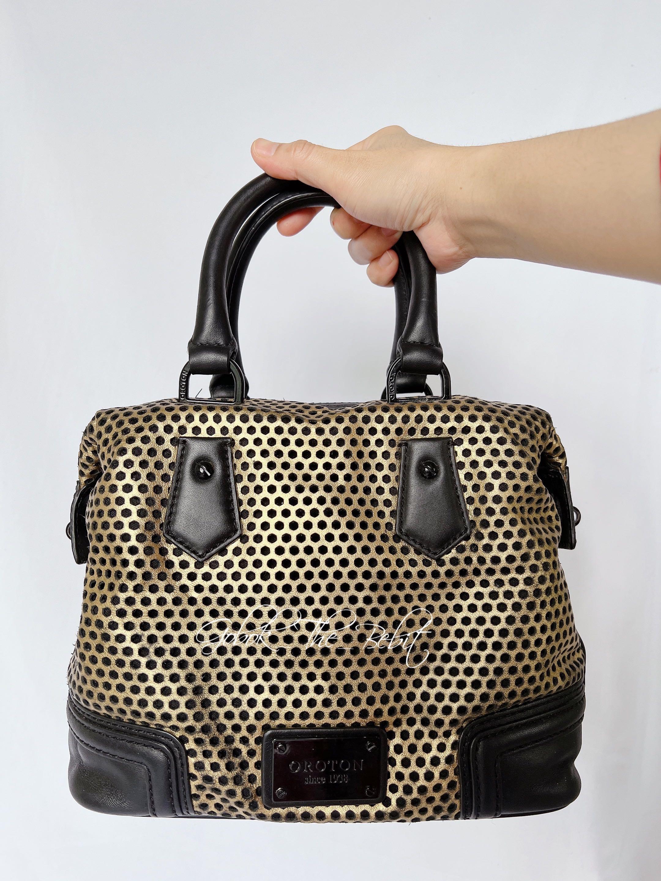 Oroton 1930 Barrel Bag in gold mesh leather