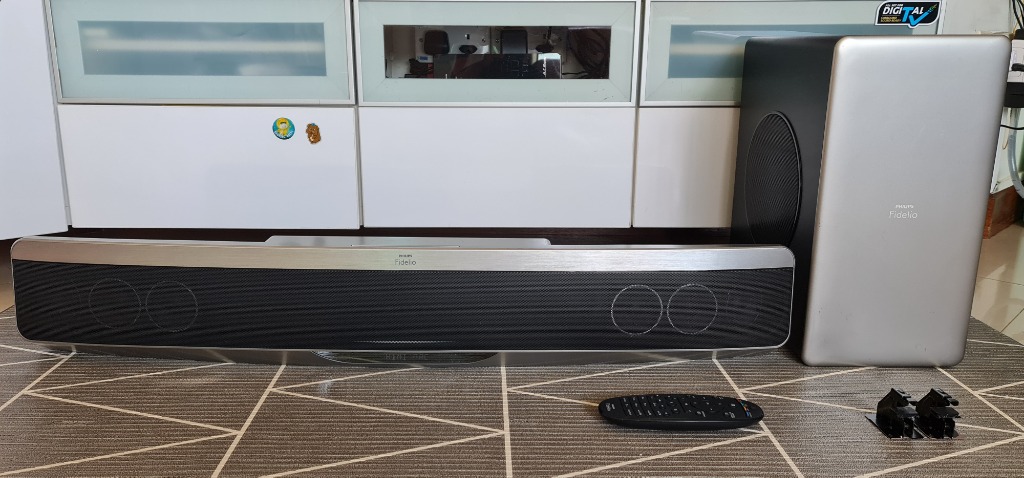 Philips HTB9150/98 Fidelio 3D Blu-ray SoundBar, Audio