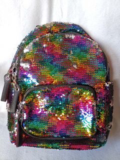 (Category: ) located in . Submitted by pinkflowersbloom (Listing ID 1135454332, Image 1). Description: .