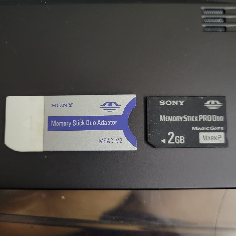 Sony Memory Stick Duo Adapter + Memory Stick Pro Duo 2GB, 電腦 ＆ 平板電腦, 電腦 ...