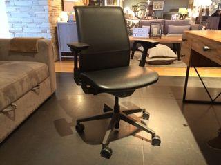 Leather Steelcase Think Ergonomic Chair