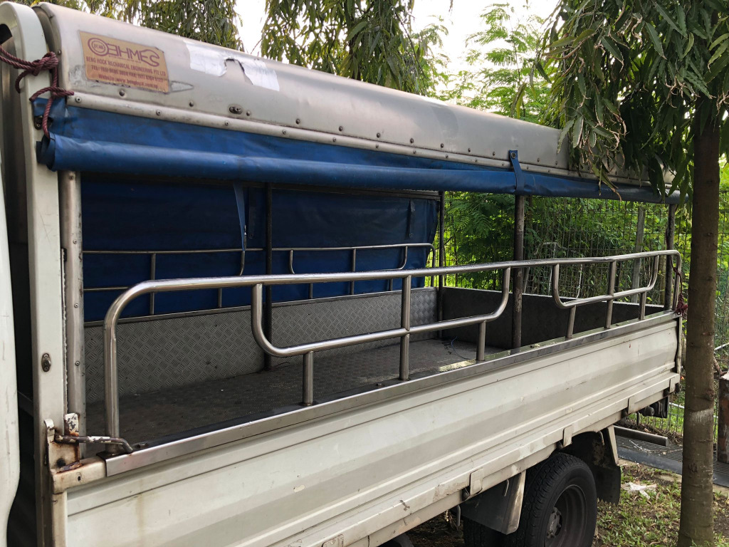 Used 10ft lorry canopy FOR SALE Car Accessories Car Workshops