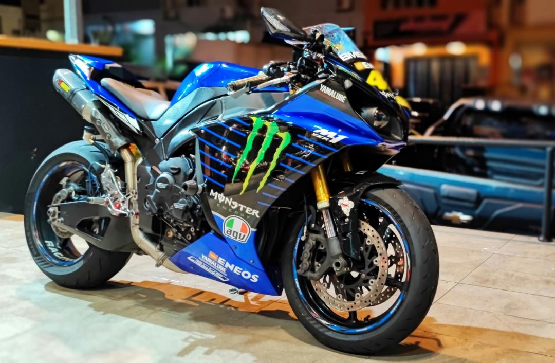 Yamaha YZF R1 Crossplane Monster reg 2014 Motorbikes on Carousell