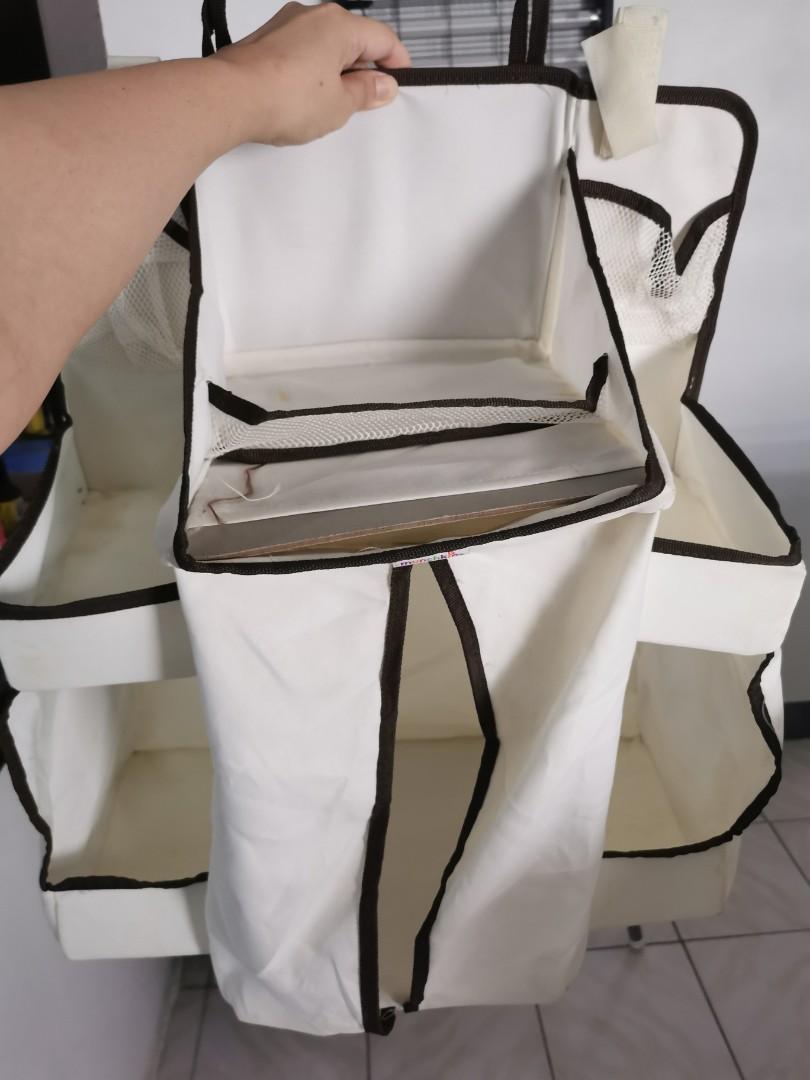 Baby crib diaper organizer (Category: Other Baby Bathing & Changing Needs) located in Cavite. Submitted by newtoyou88 (Listing ID 1135658591, Image 1). Description: In very good condition For diaper and other baby needs organizer For crib side or bed side or depends where you Want to hang it.