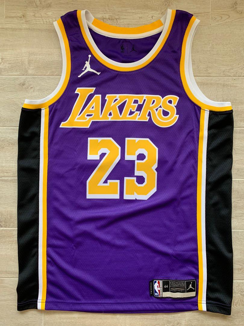 Los Angeles Lakers #6 LeBron James 2022 23 White Classic Edition Stitched  Basketball Jersey