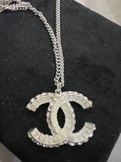 (Category: ) located in . Submitted by chanel1993 (Listing ID 1135801398, Image 1). Description: .