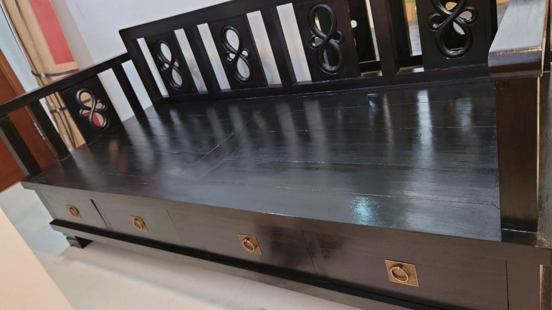 Chinese Oriental Day Bed, Furniture & Home Living, Furniture, Chairs on