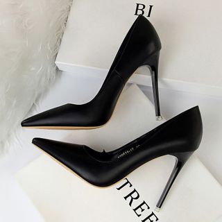 (Category: ) located in . Submitted by shoplicia (Listing ID 1135786535, Image 1). Description: .