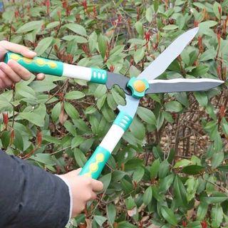 E-shop: Garden pruning scissors with Wave Style Blade and Plastic Handle