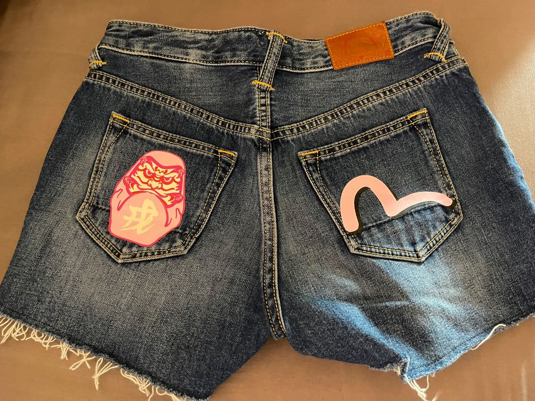 evisu short jeans