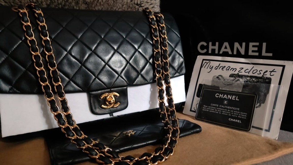 SOLD - CHANEL CLASSIC VINTAGE BLACK CALFSKIN TRIPLE CC 24K GOLD LOGO CHAIN  TOTE BAG - My Dreamz Closet