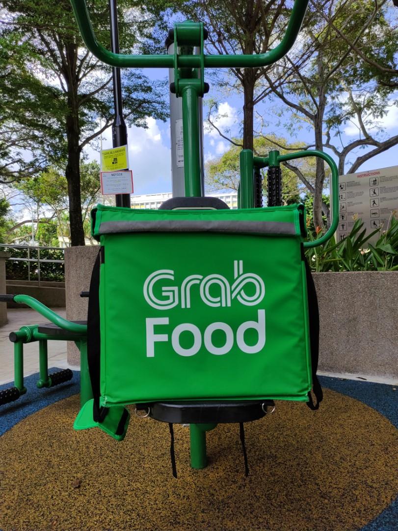 Grabfood backpack size store
