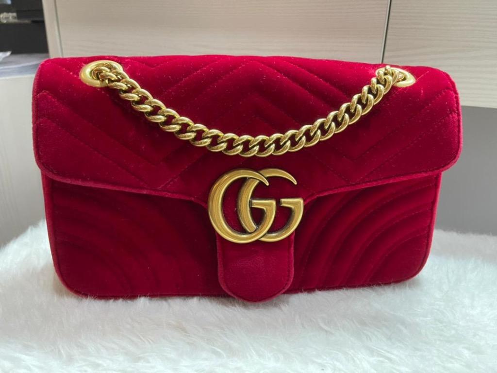 Red velvet 2025 gucci marmont bag