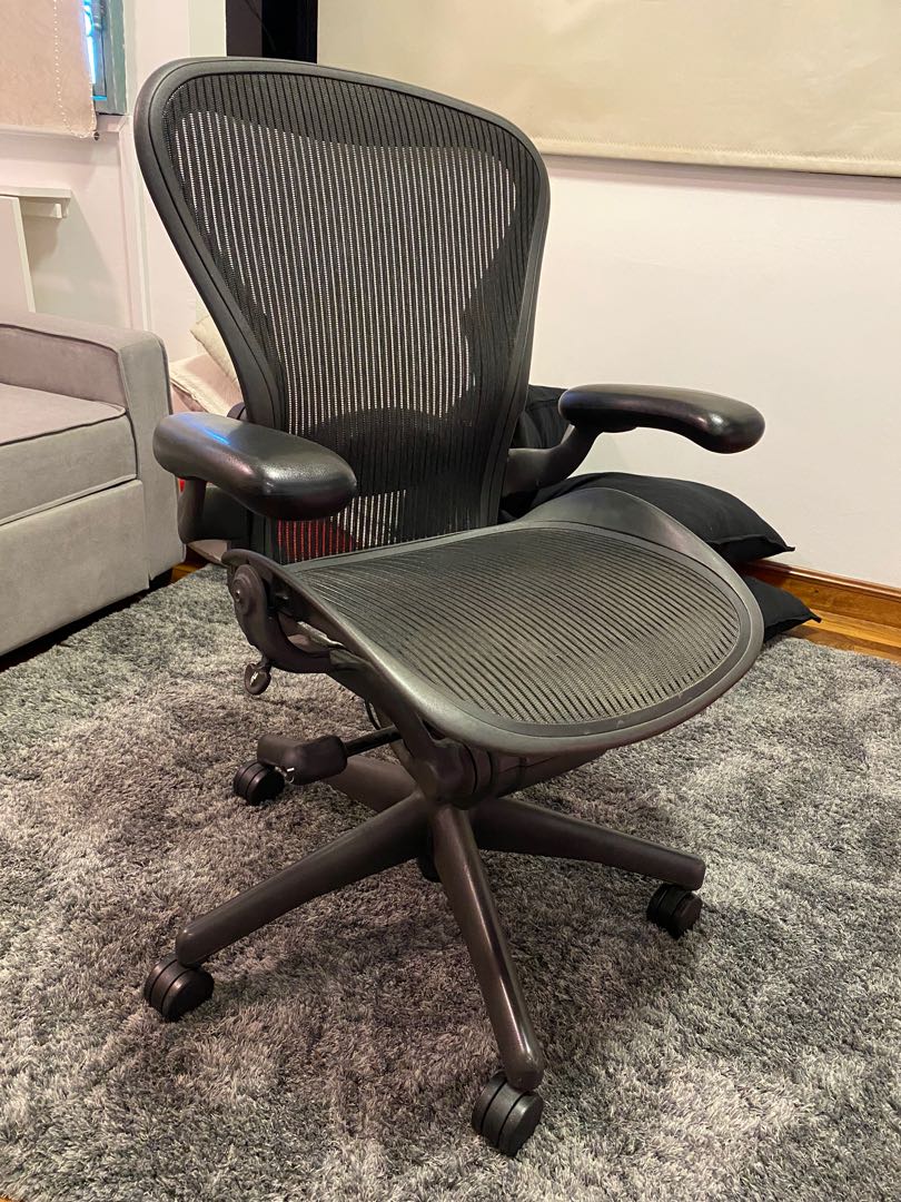 Herman miller aeron fully loaded size b clearance