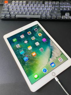 (Category: ) located in . Submitted by disruptstore (Listing ID 1135644562, Image 1). Description: .