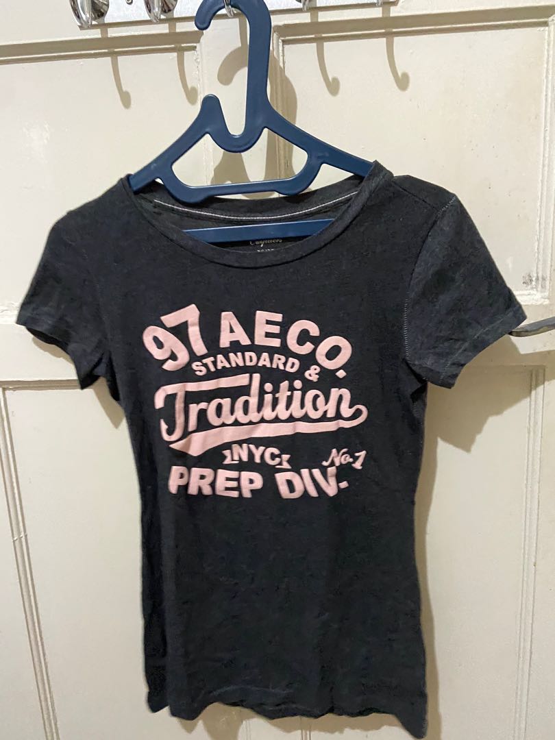 kaos american eagle outfiters abu tua 