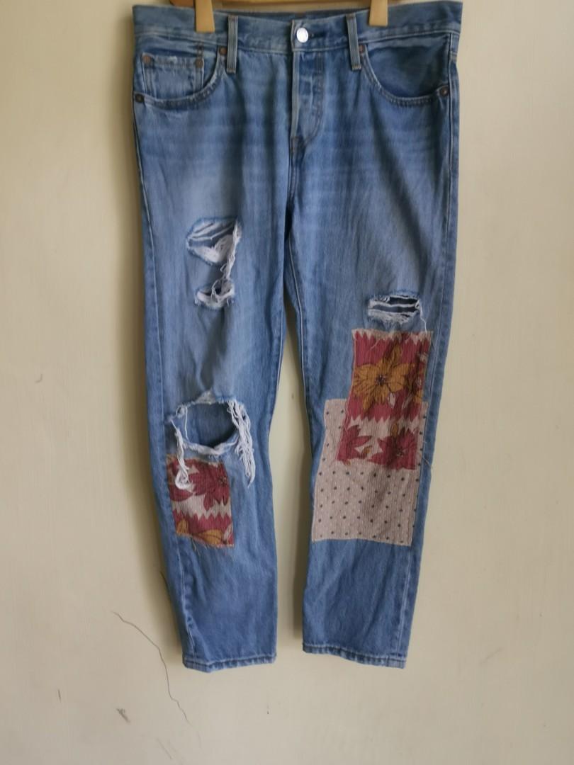 Levis 501 Ct patch tattered jeans 
