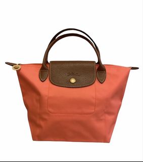 (Category: ) located in . Submitted by shopandthecity (Listing ID 1135787729, Image 1). Description: .