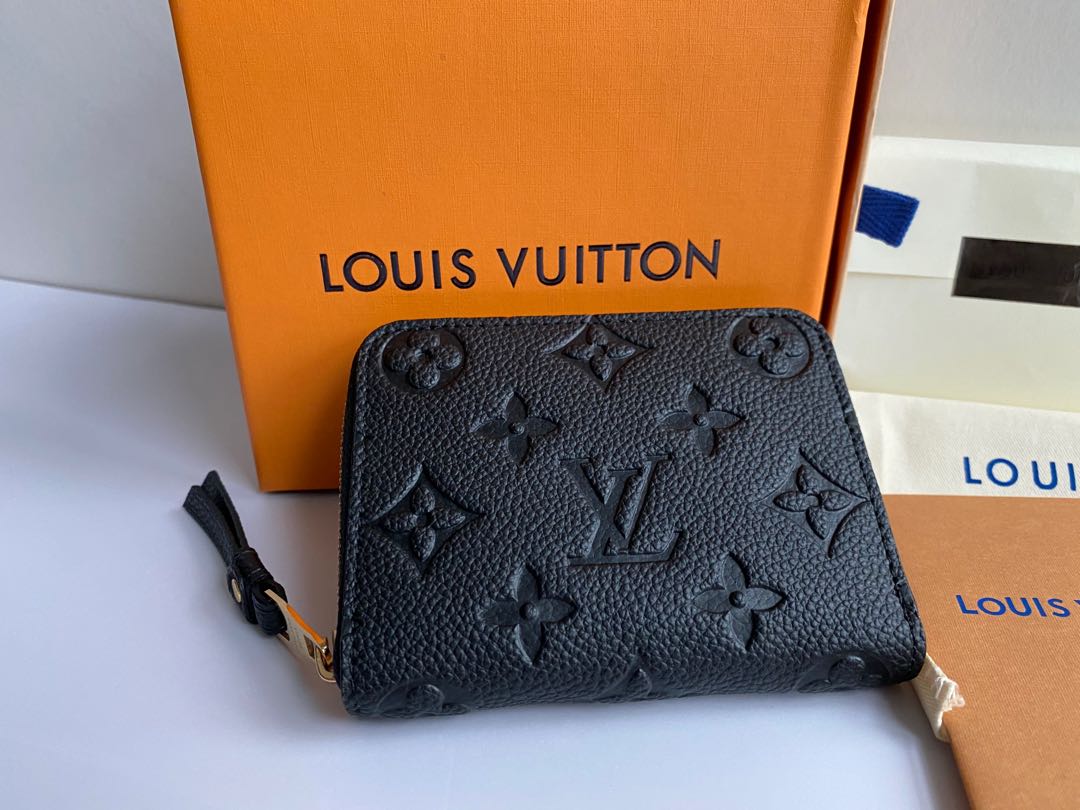 Zippy Compact Wallet Mahina Leather  Wallets and Small Leather Goods  LOUIS  VUITTON